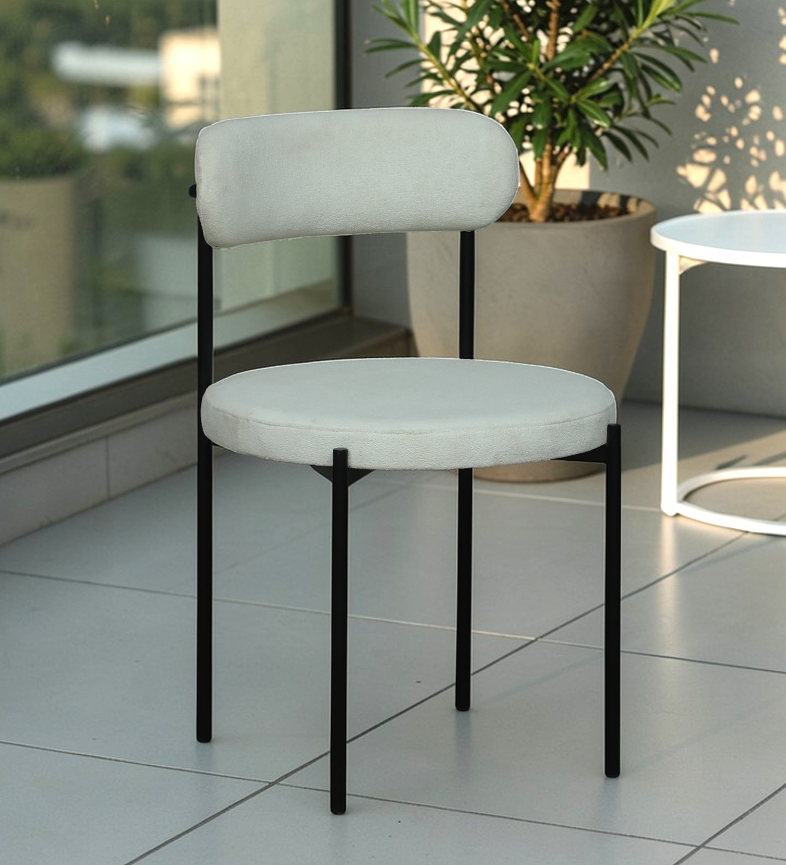 Sarti Metal Chair In Black Finish