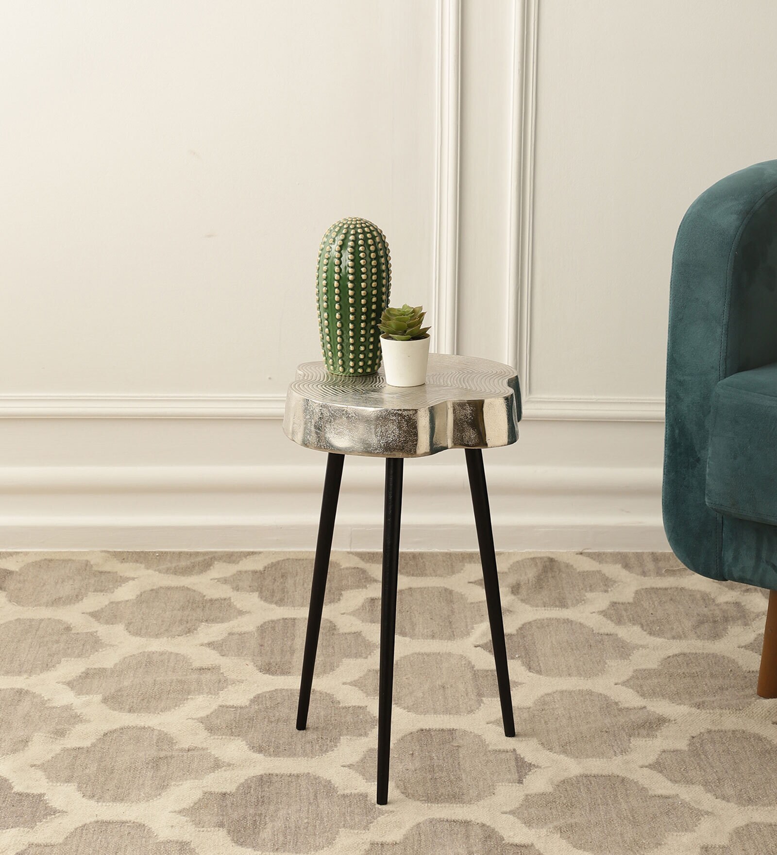 Sawed Log Metal End Table in Silver Colour
