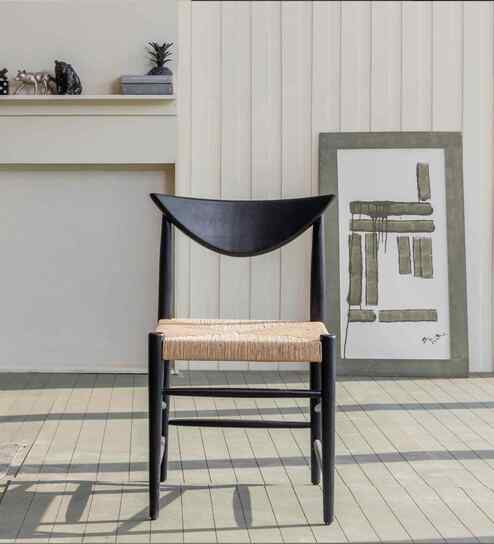 Saanra Dining Chair In Black Finish