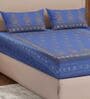 Blue Paisley & Floral 180 TC Cotton King Sized Bedsheet With 2 Pillow Covers
