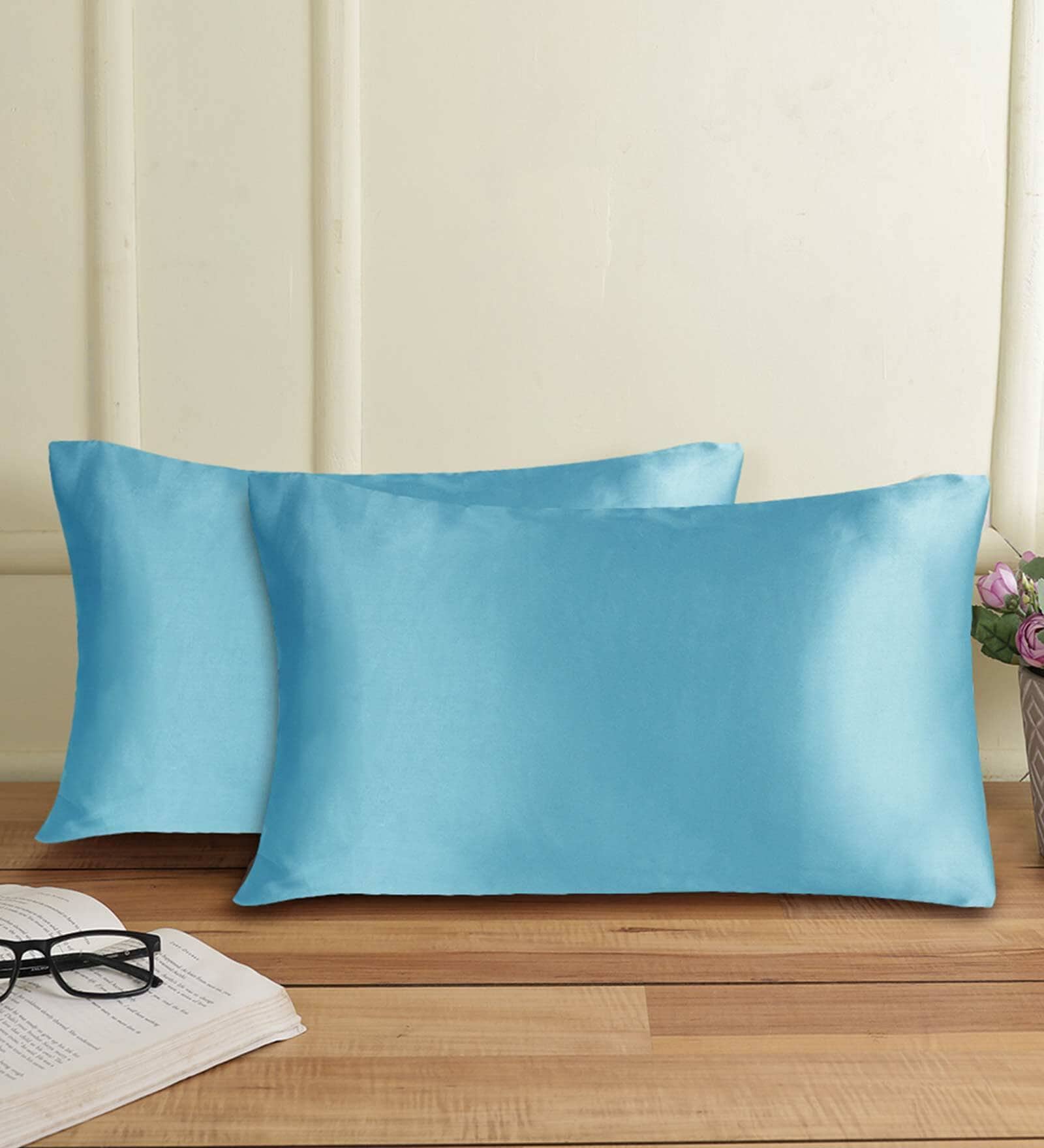 Green Solid 210TC Satin 17 x 27 Inches Pillow Covers (Set of 2)