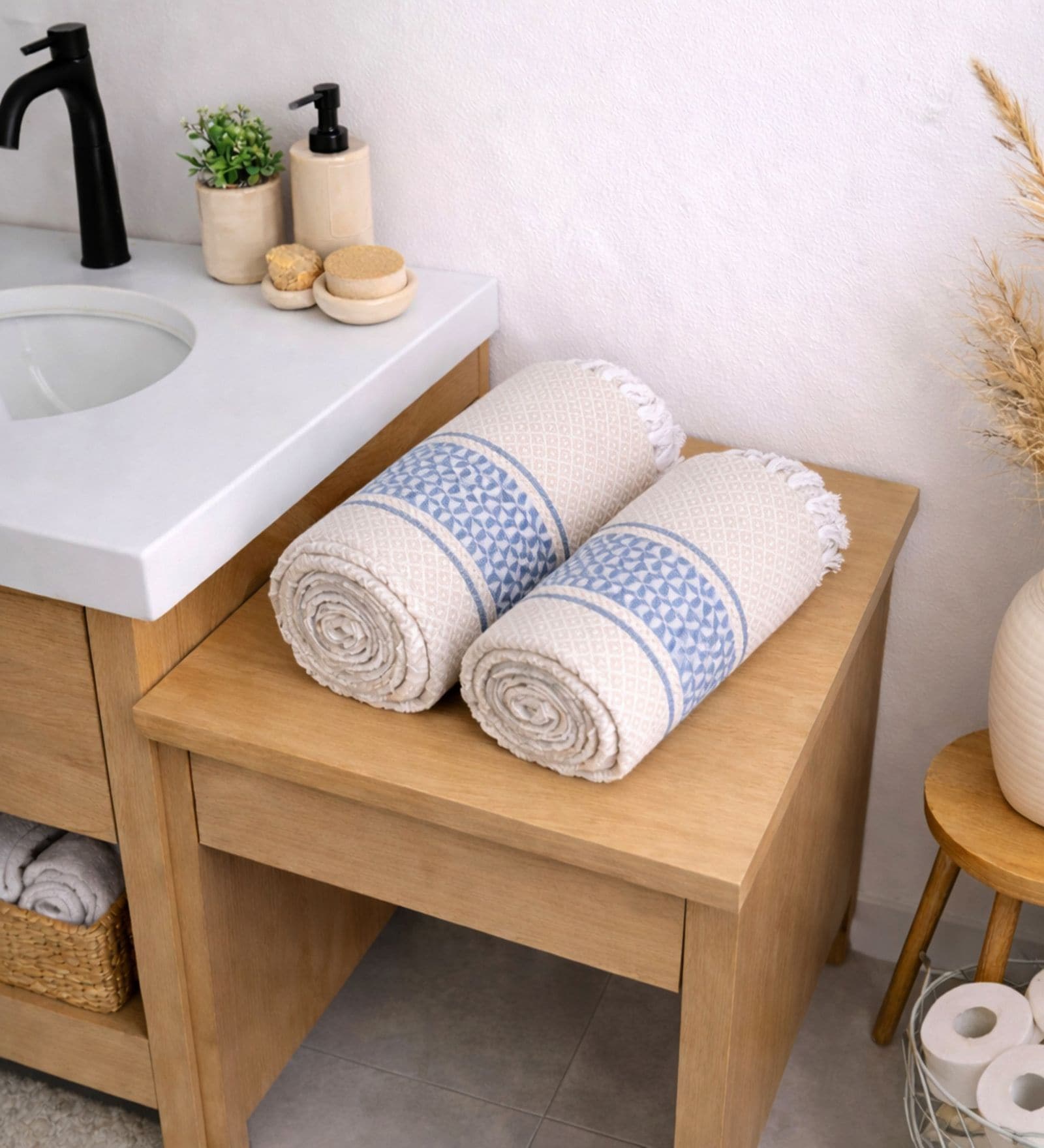Set Of 2 Blue Cotton Bath & Hand Towels Set