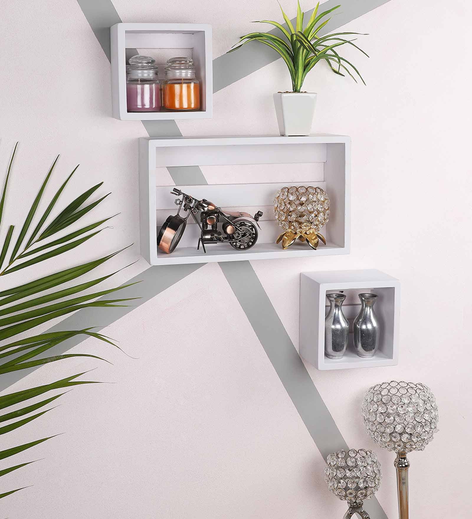 Set of 3 Engineered Wood White Colour Wall Shelf