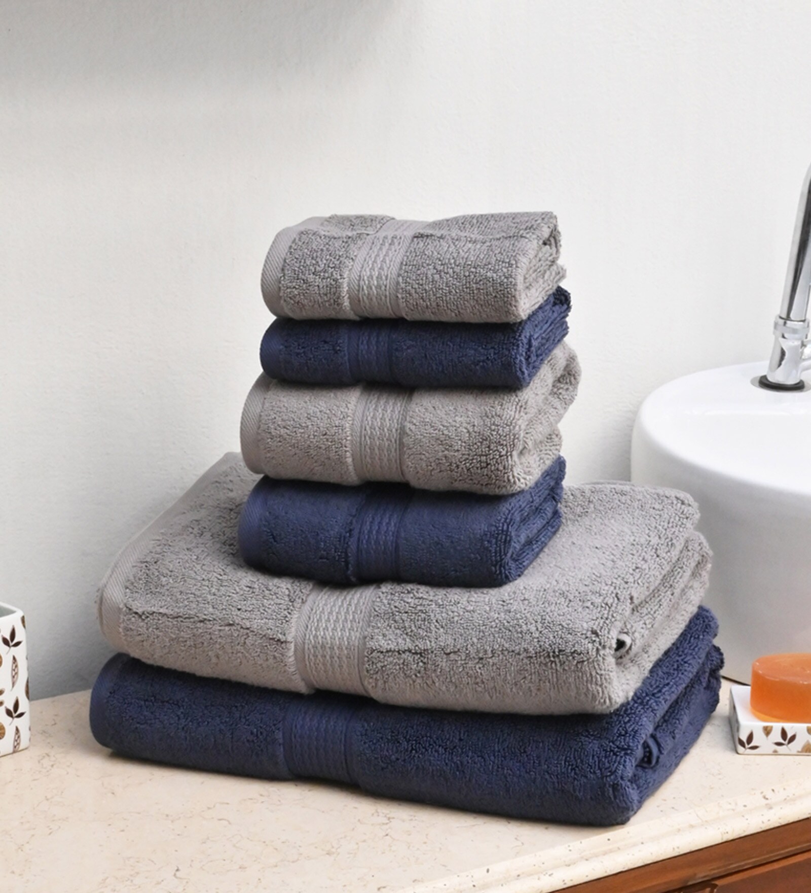 Multicolor Solid 550 GSM Cotton Towel Sets (Set of 6)