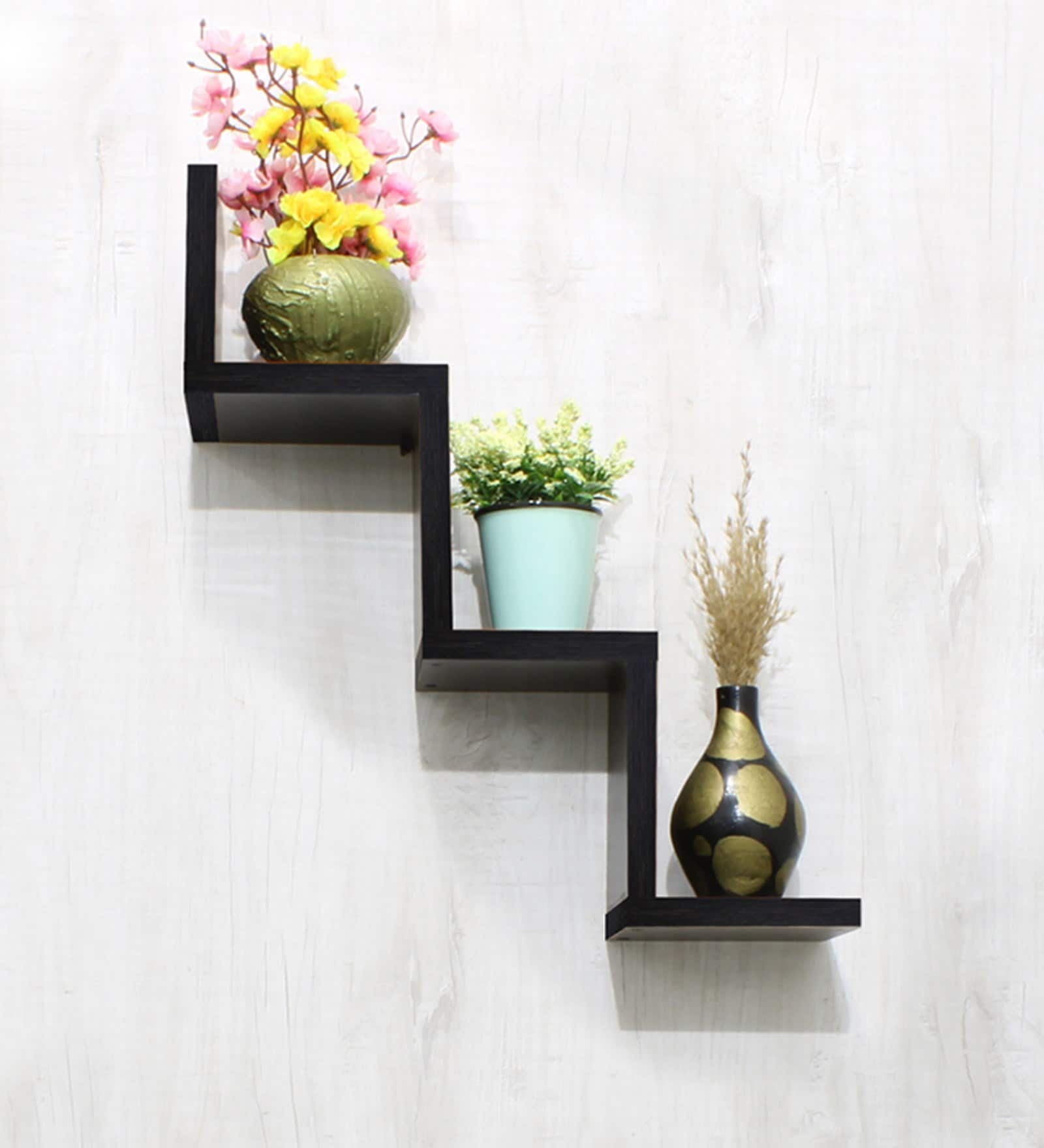 Set Of 6 Engineered Wood Ladder Wall Shelf In Coffee Brown Colour