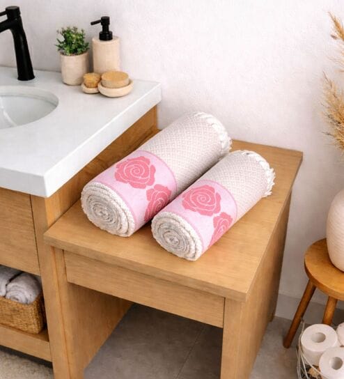 Set Of 2 Pink Cotton Bath & Hand Towels Set