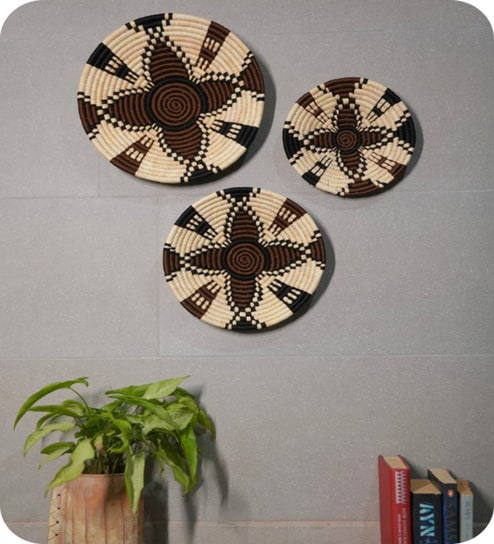 Set Of 3 Brown Sabai Grass Onyx Blossom  Wall Plate