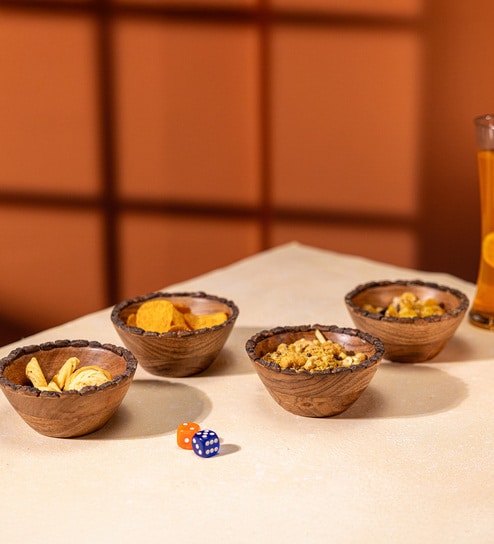 Set of 4 Acacia Wood Bowl