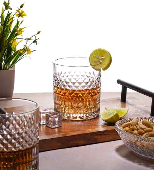 Set of 6 Diamond Cut Designed Water Juice Glass