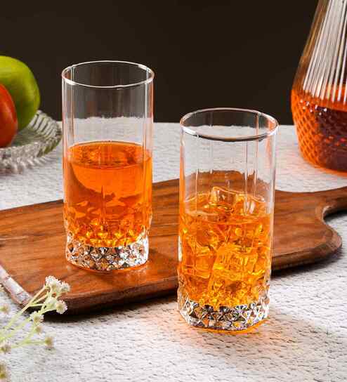 Set of 6 Tall Juicka Shaped Water Jucie Glass