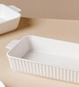 Serena Lily 500ml White Ceramic Bake & Serve Plate with Handle