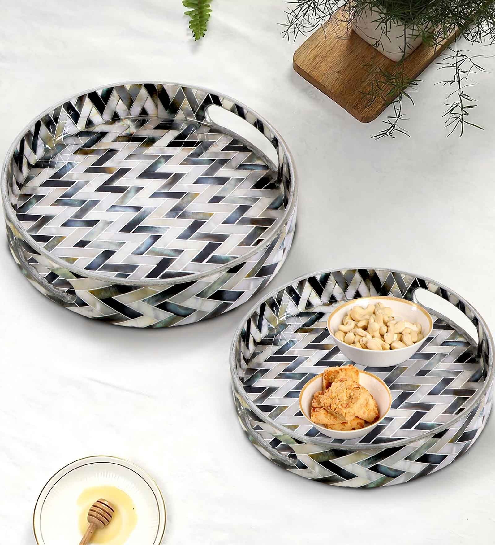 Shades Of Green & Gold MDF Wood Zigzag (Set of 2) Round Serving Trays