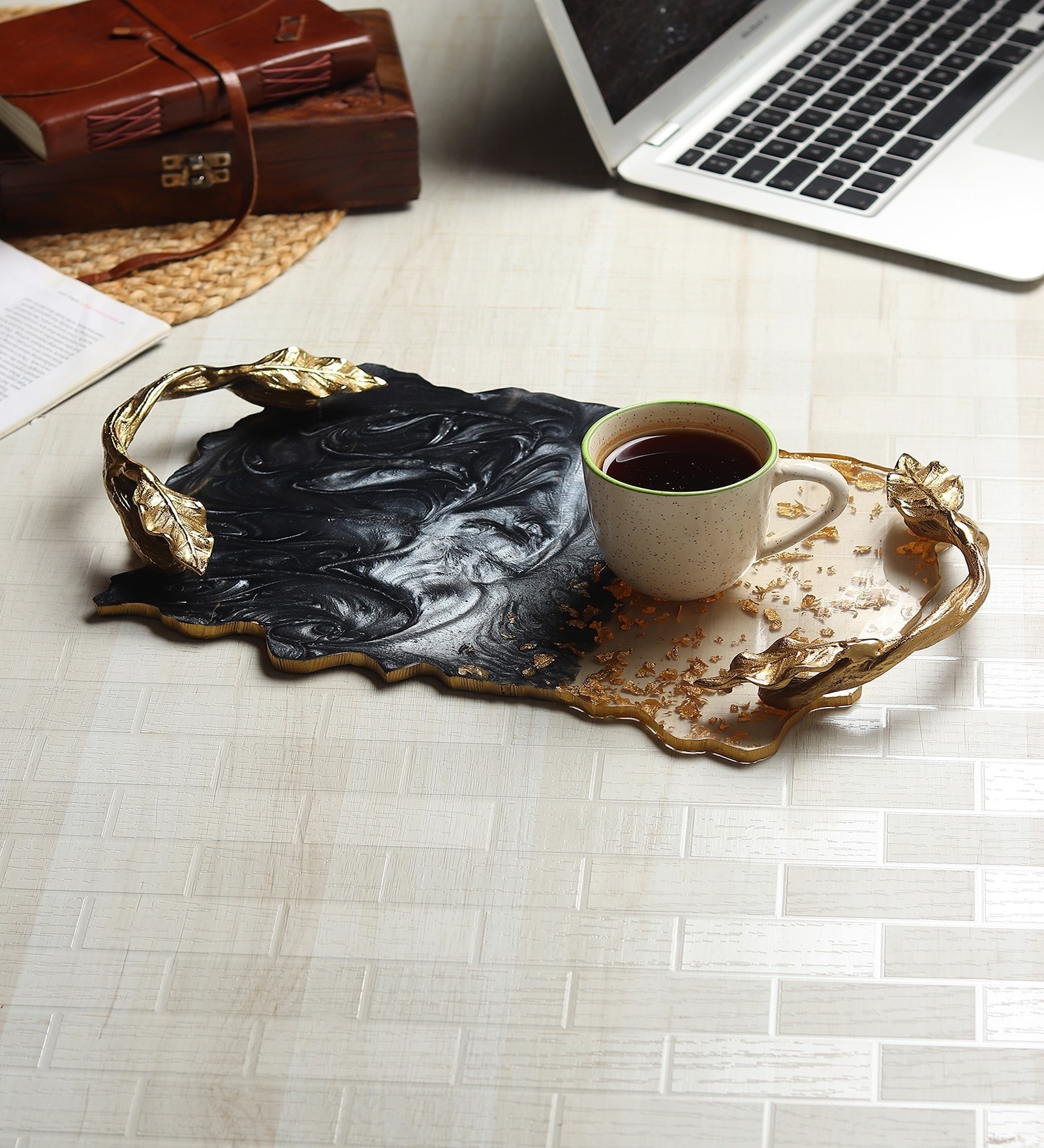 Grey Resin Shadow Spark Tray