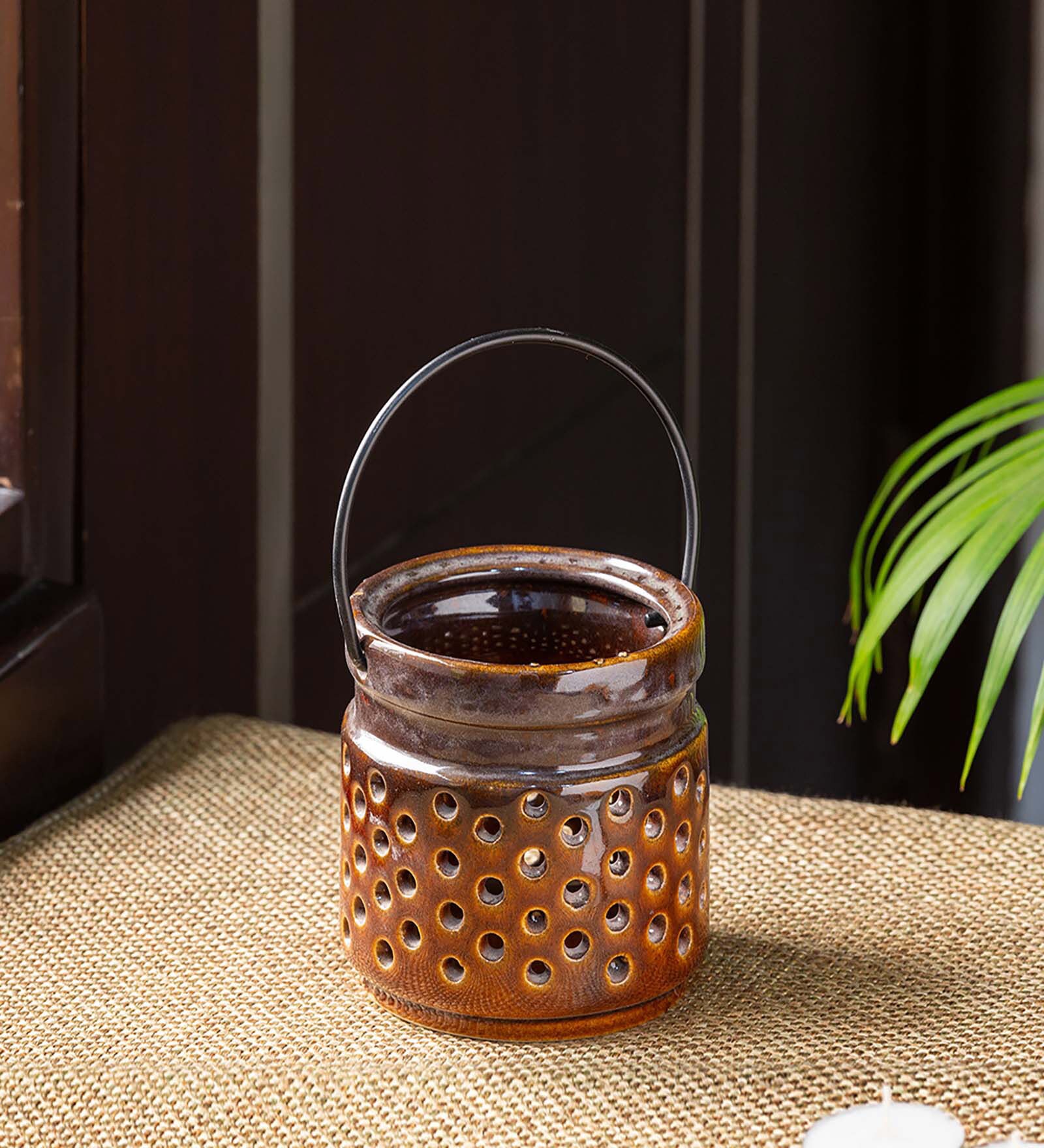 Shore Lights Handcrafted Brown
Ceramic Table Tea Light
Holder