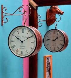 Amberville Retro Clocks  