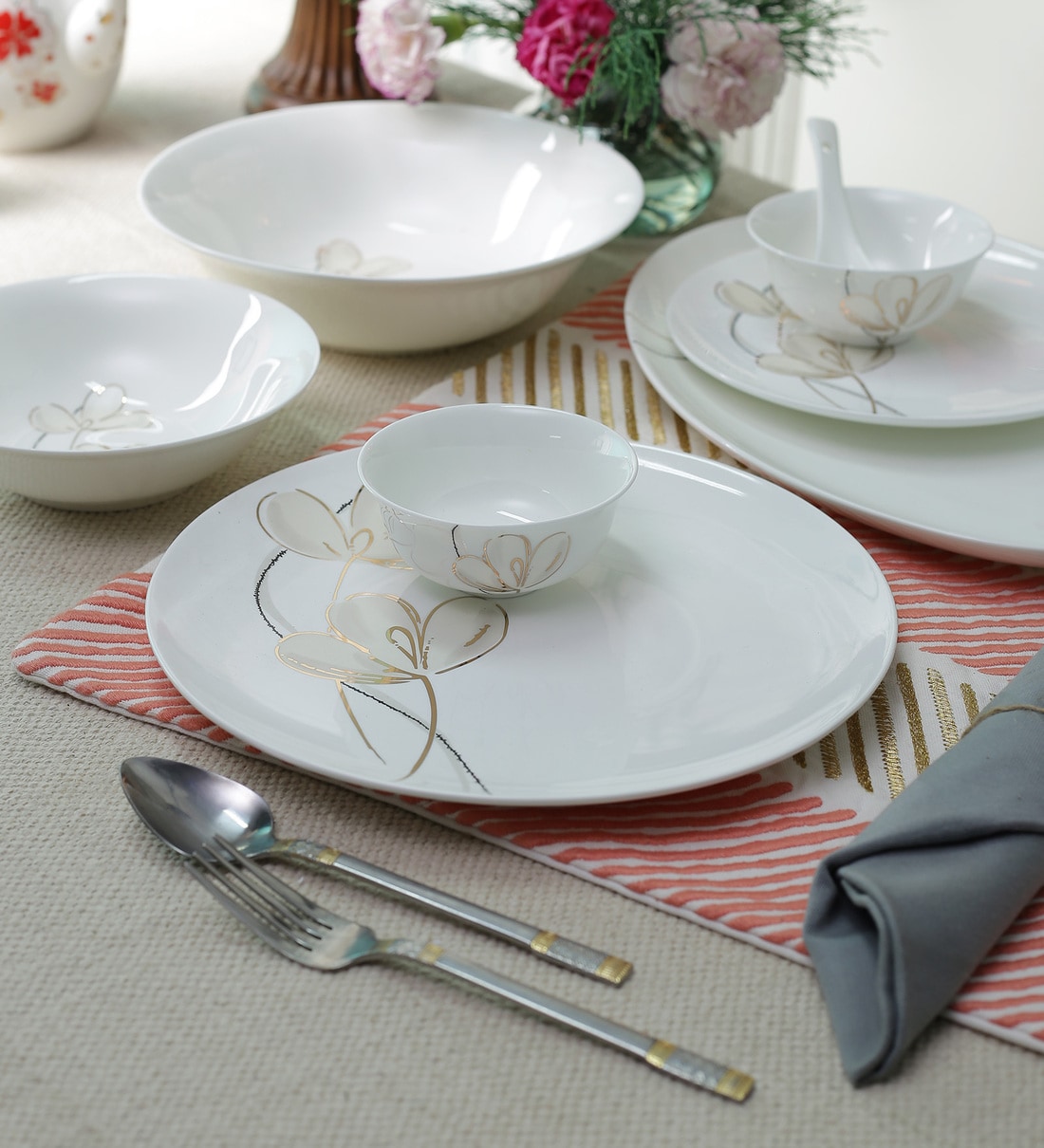 Buy Premium Bone China Dinner Set Set of 35 (Hl0861) by Sivica Online