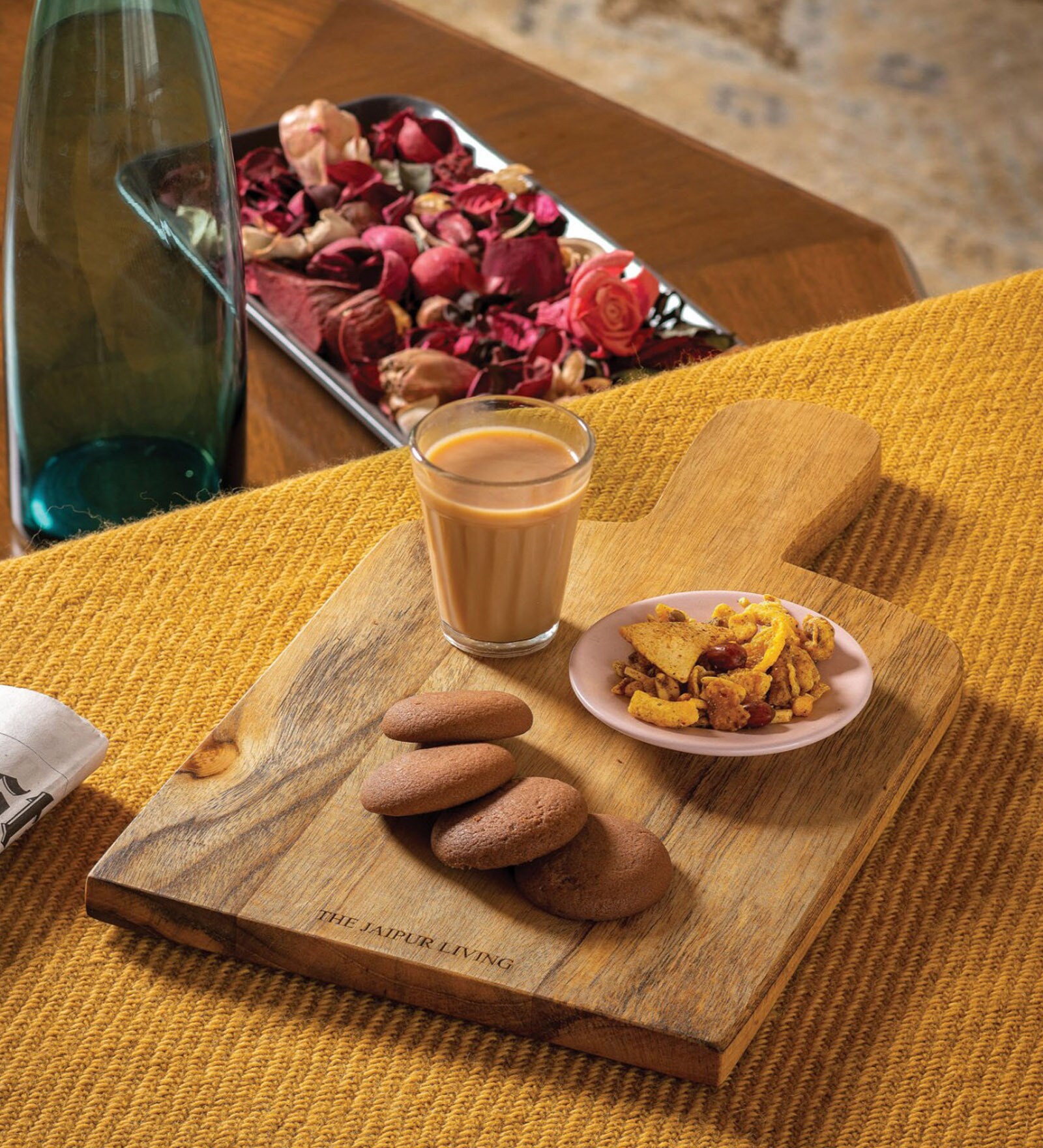 Siena Honey Brown Acacia Wood Cheese Board