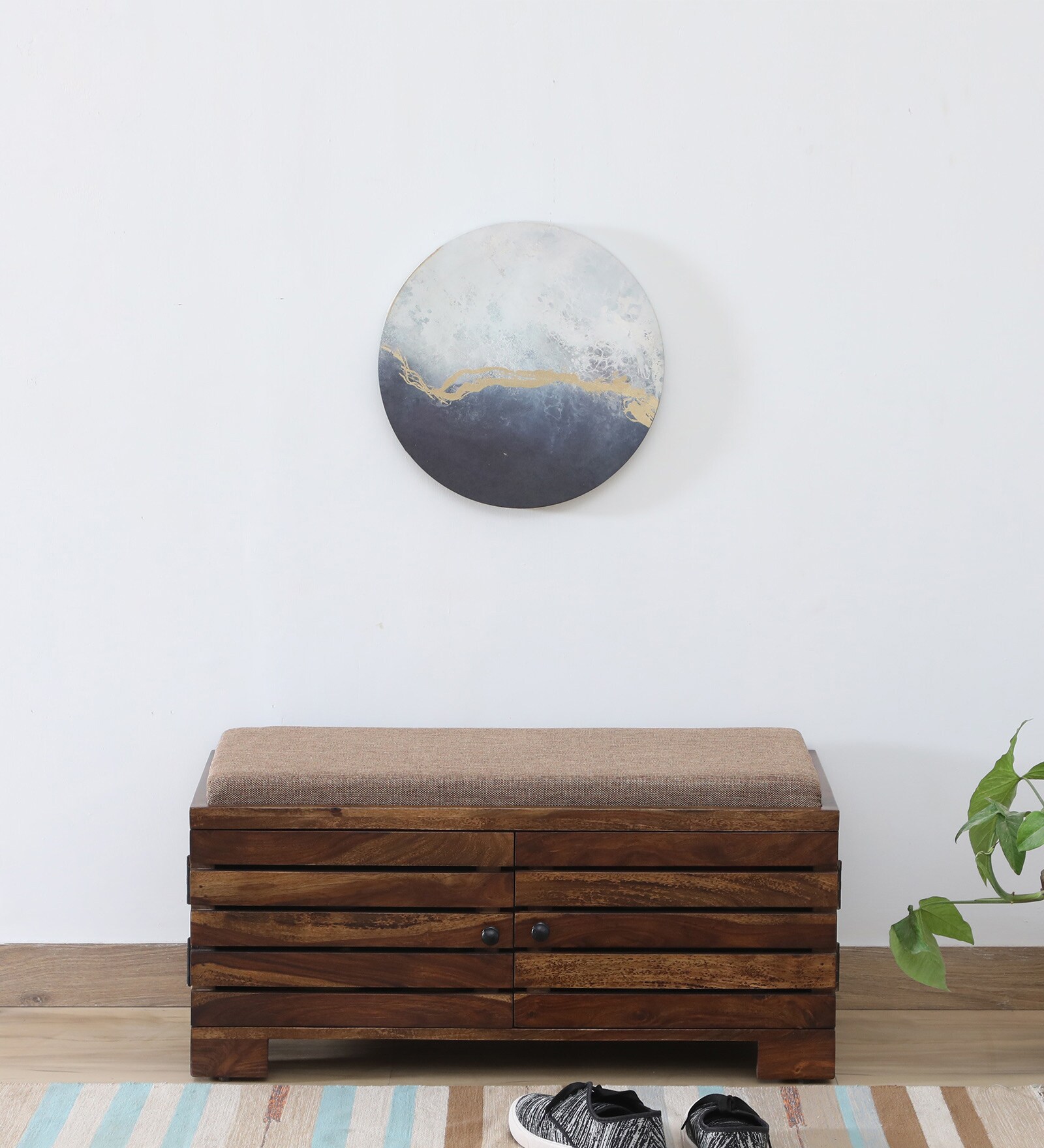 Siena Sheesham Wood Shoe Rack In Scratch Resistant Provincial Teak Finish With Light Beige Cushion
