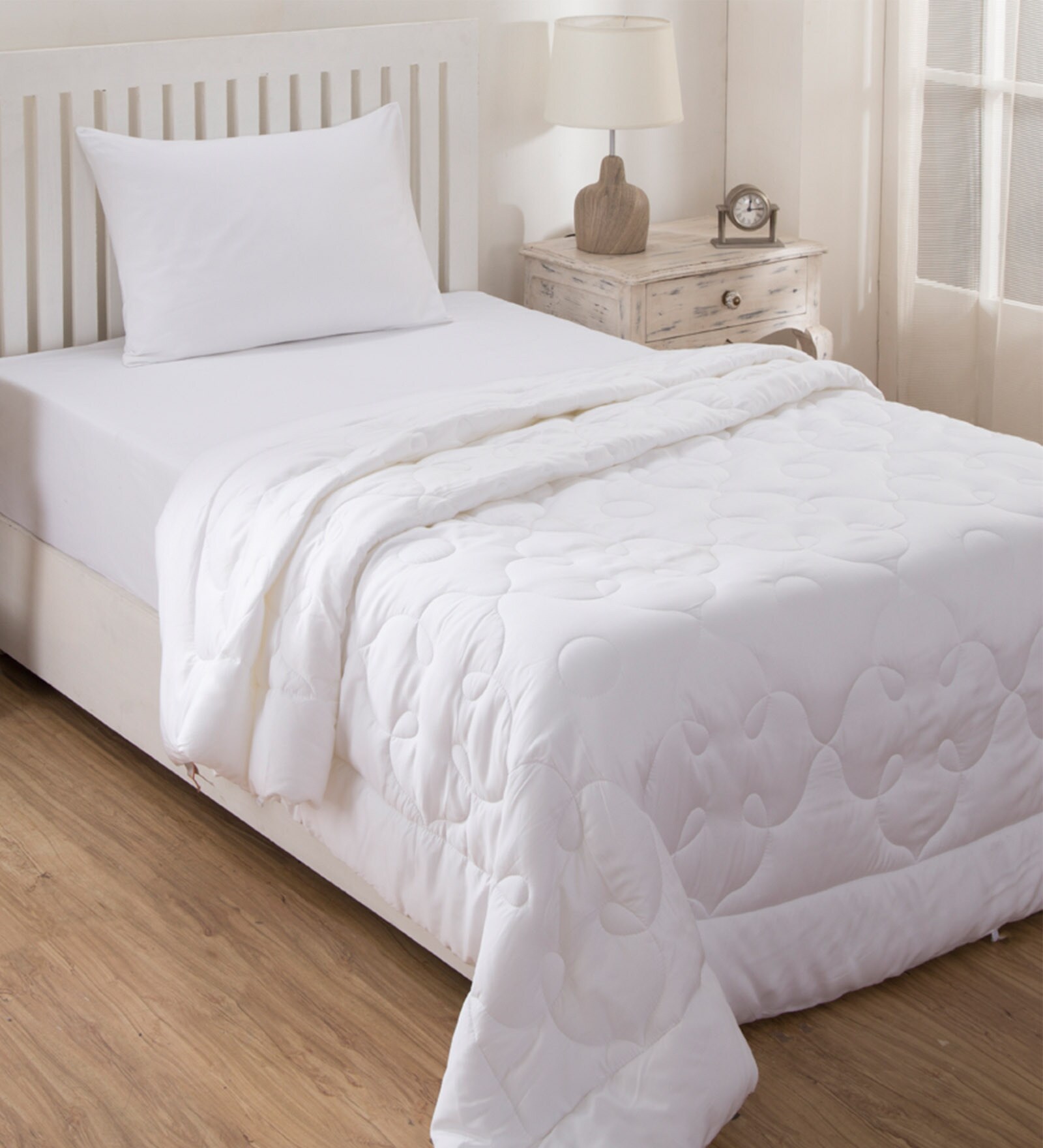 White 100% Cotton 250 AC Room Single Bed Duvet Insert