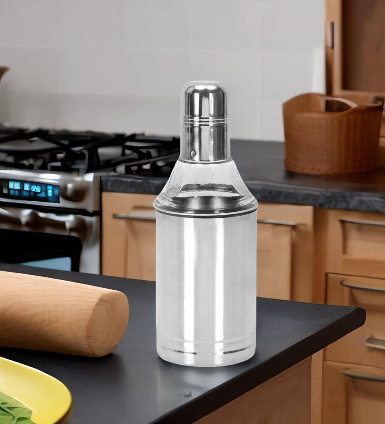 Silver 750 Ml Stainless Steel Oil Pourer