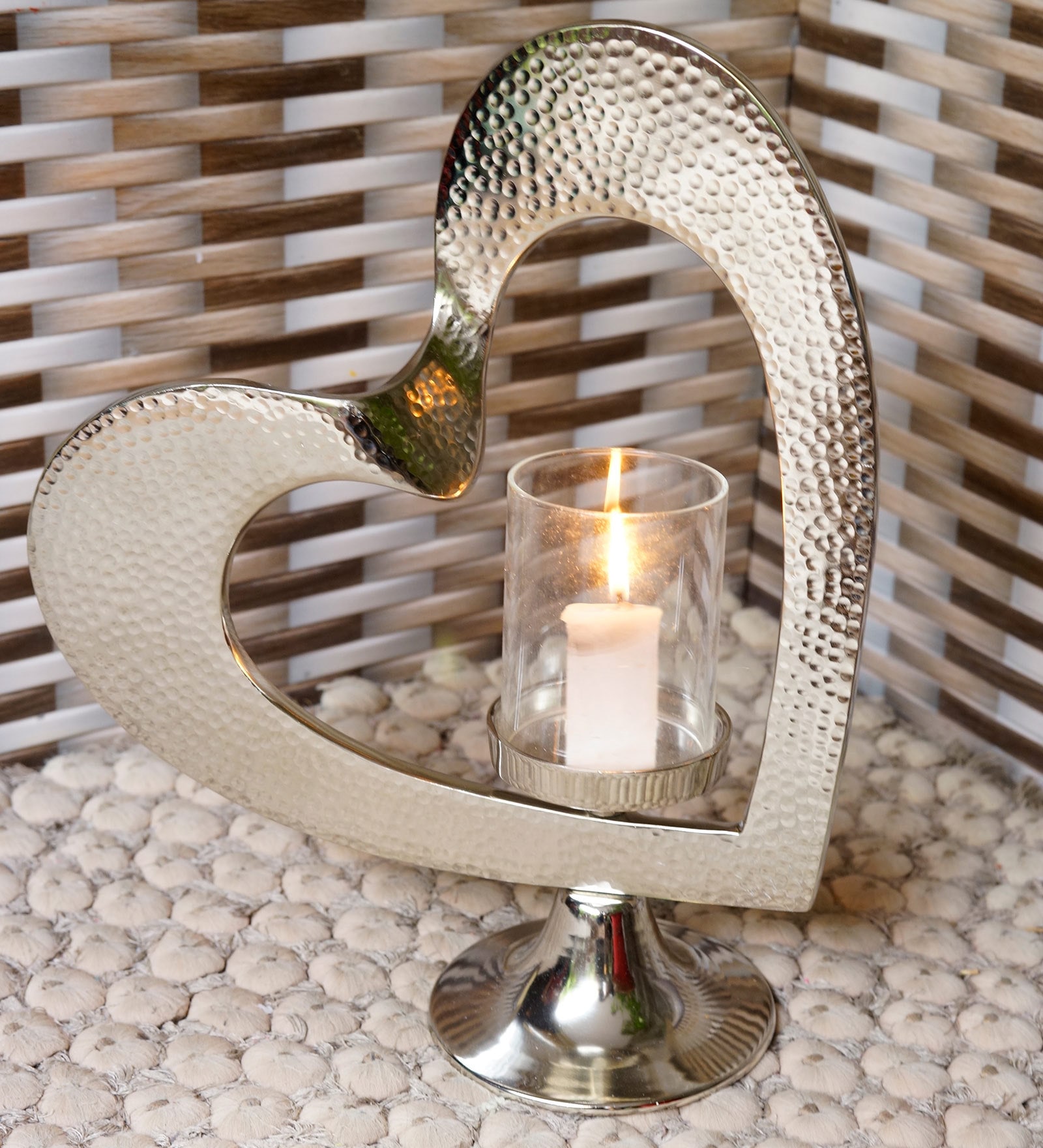 Decorative Heart Silver Aluminium Candle Holder