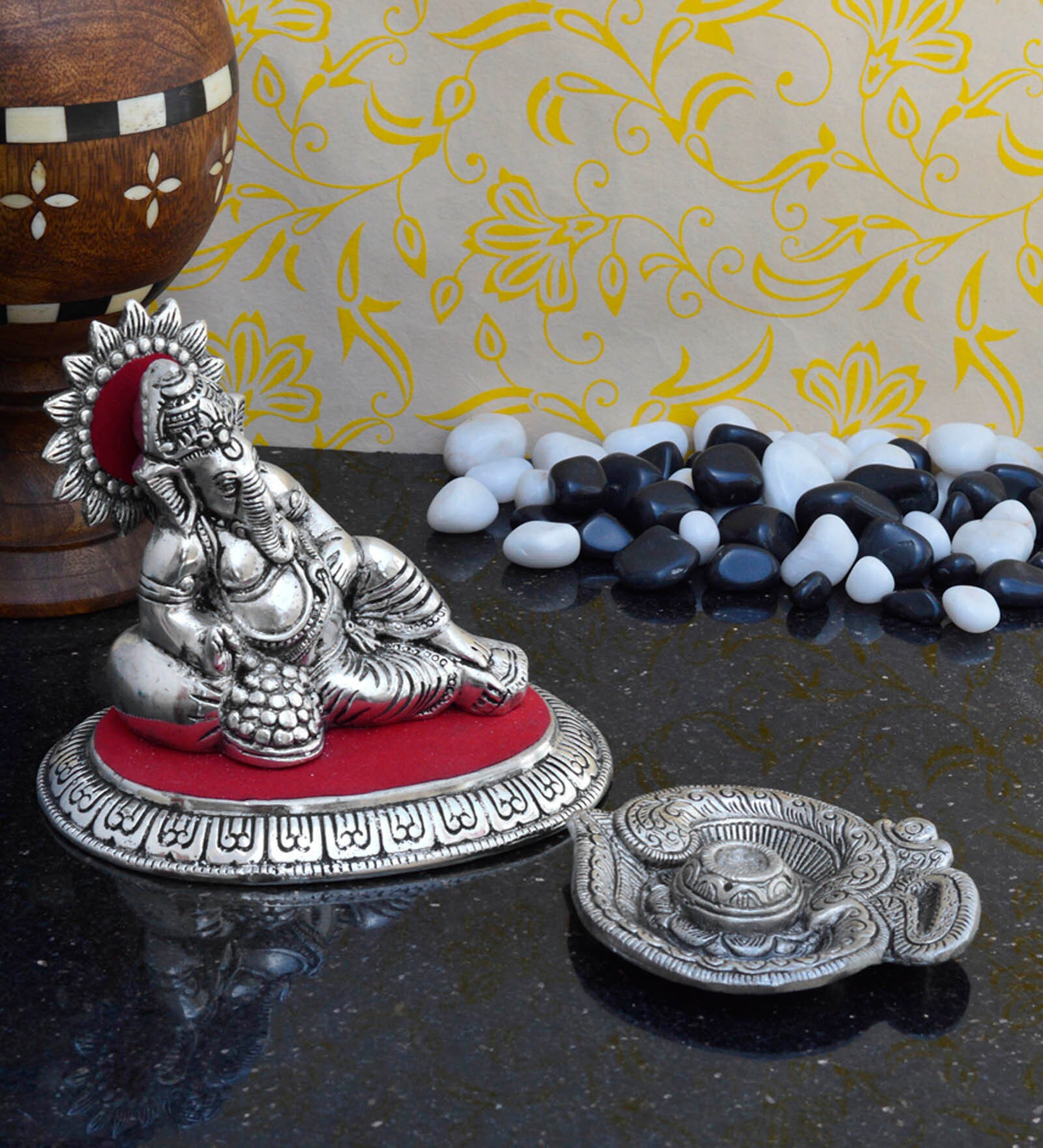 Silver Combo of Lord Ganesha Idol And Incense Stick Holder