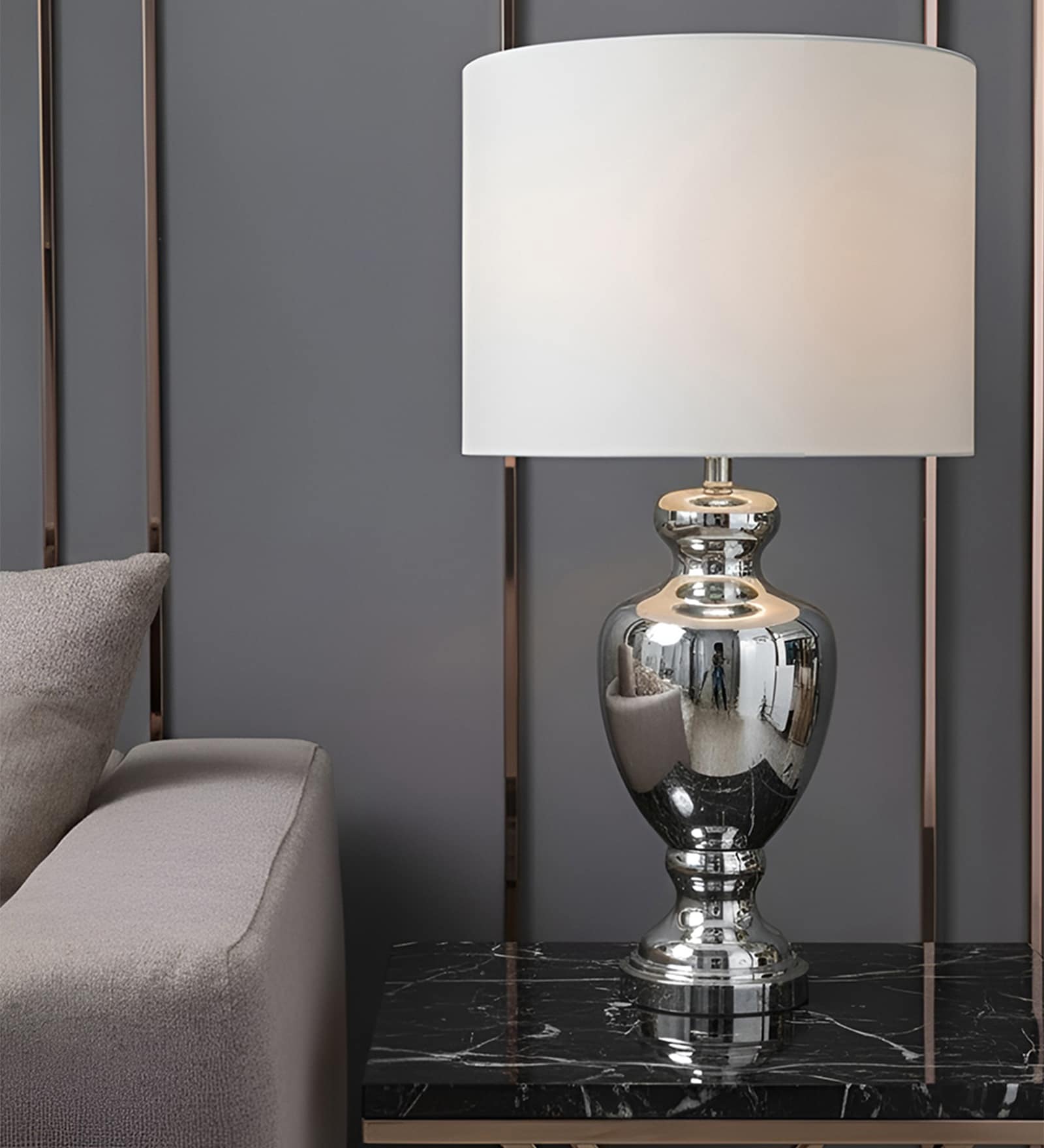 Silver Glass Majestic Aurora table lamp