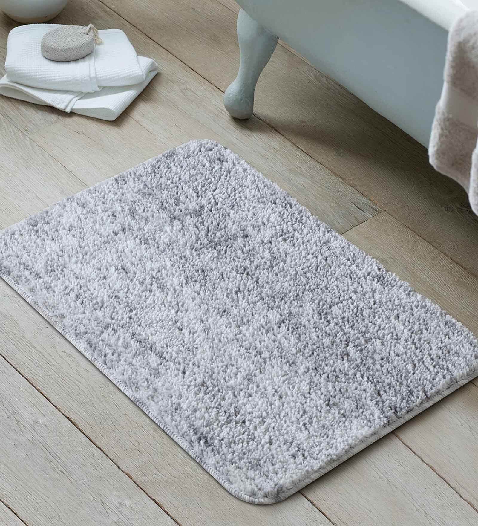 Silver Solid Shaggy Polyester 24x16 Inches AntiSkid Bath Mat
