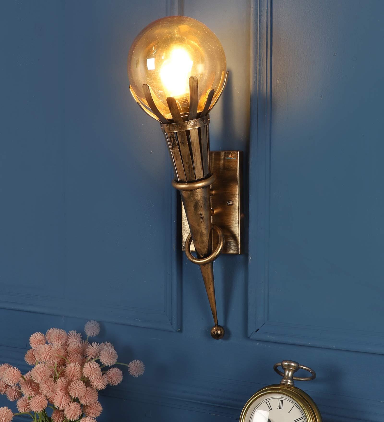 Orlando Metal Wallchieres (Antique Gold)