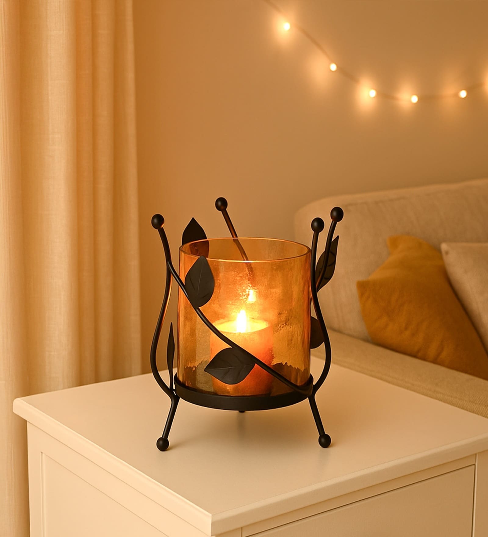 Black Metal Swirl Tealight Holder