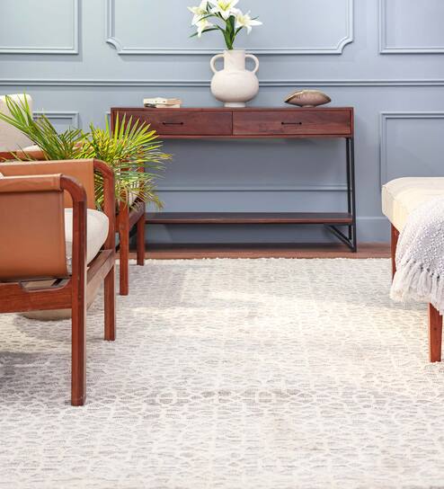 Silver Microfibre Geometric 4 x 6 Feet Hand Woven Carpet