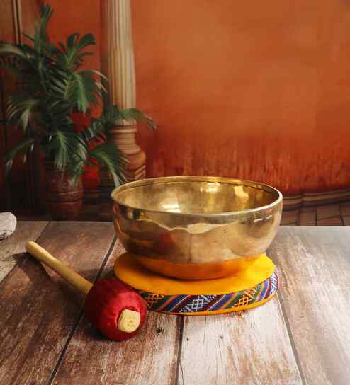 Singing bowl with cushion
