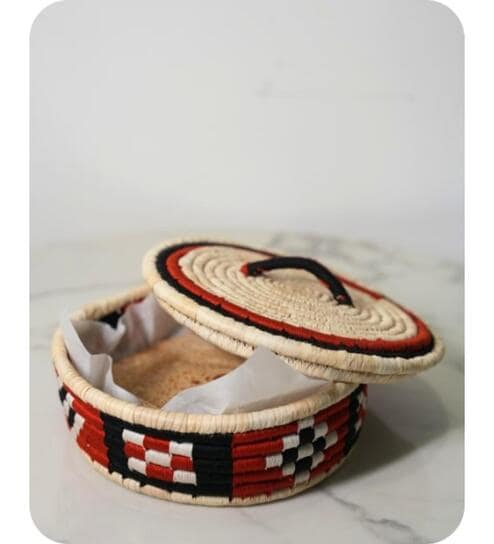 Single Red Sabai Grass Midnight Flame Roti Box