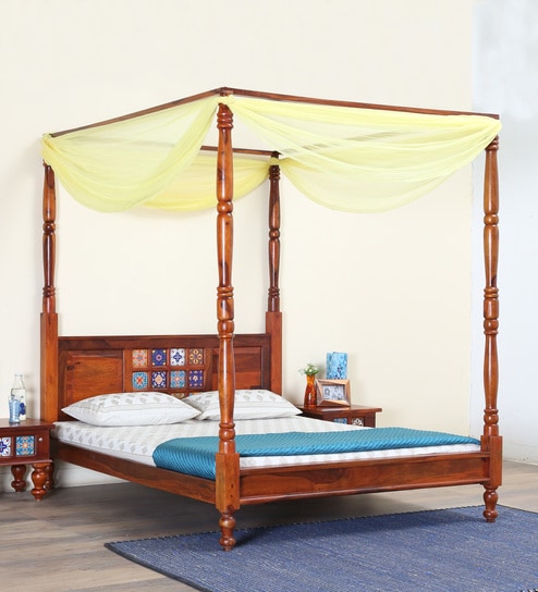 Siramika Solid Wood Poster Bed In Honey Oak Finish By Mudramark