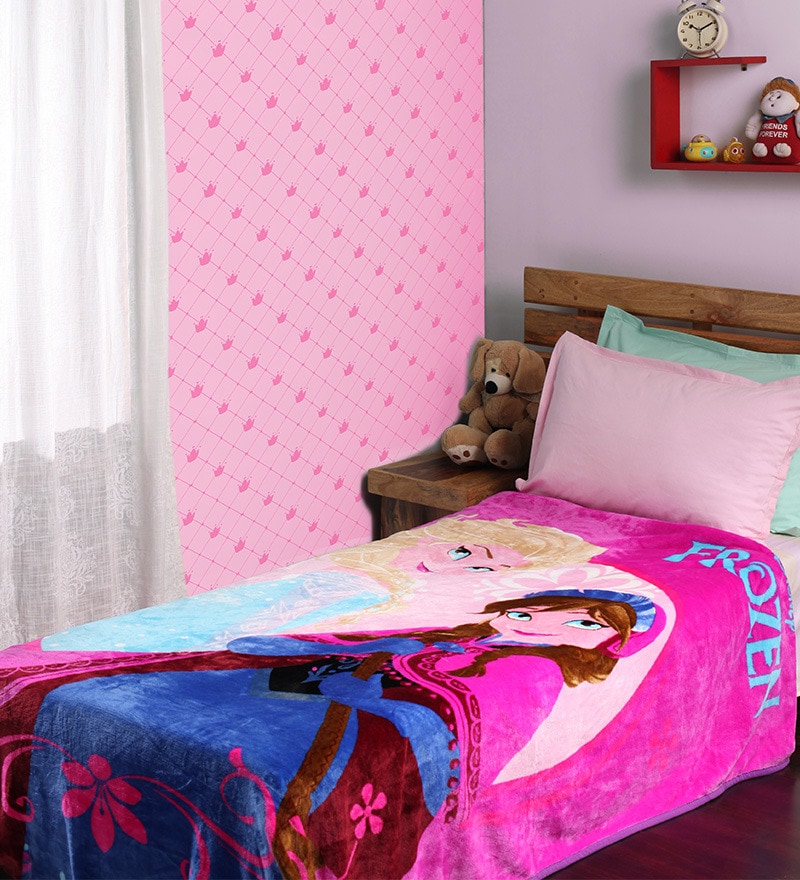 Buy Disney Multicolour Microfibre Cartoon Kids Blanket by Signature