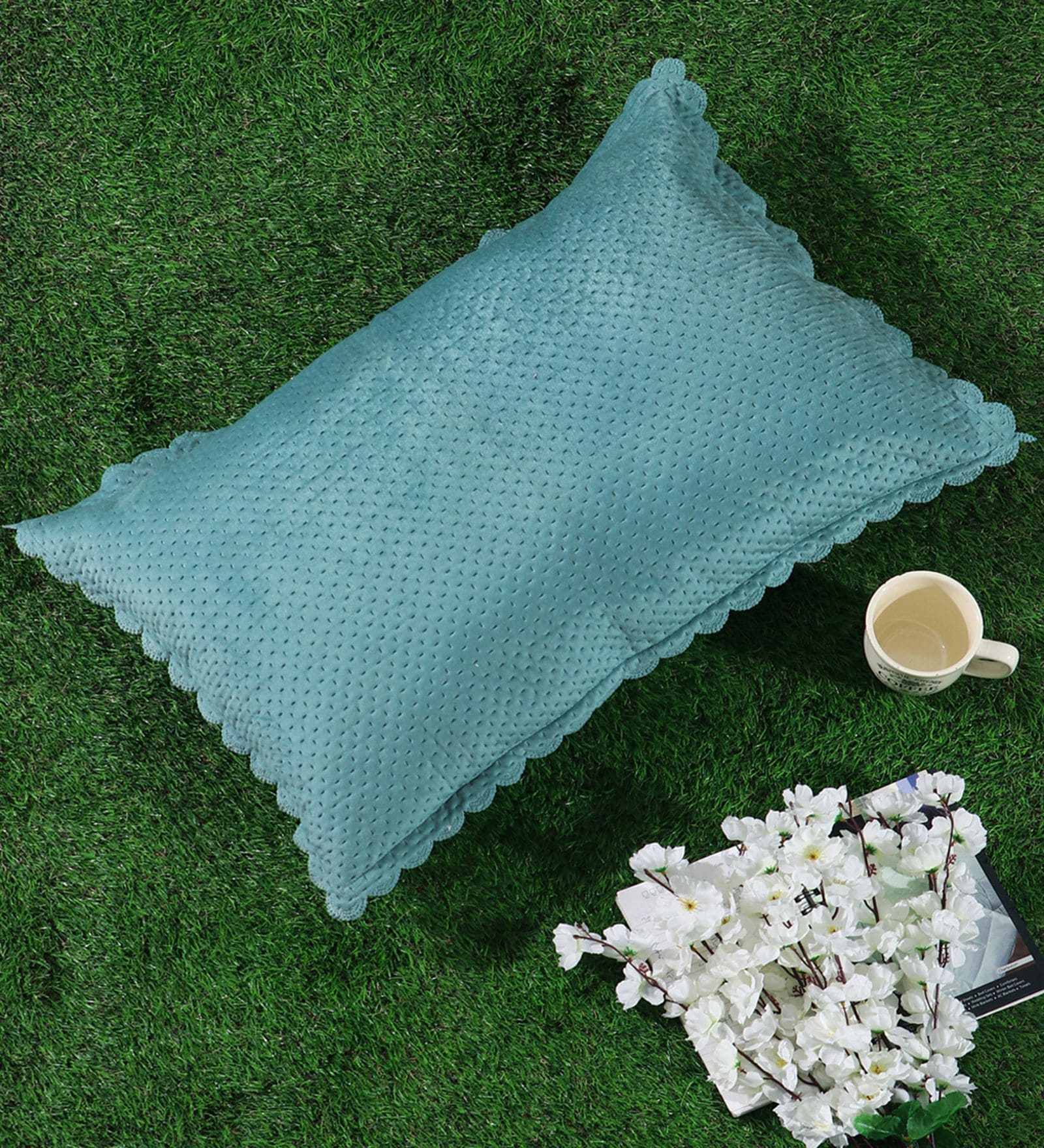 Sky Blue Solid Velvet 27x18 Inches Pillow Cover (1Pc)
