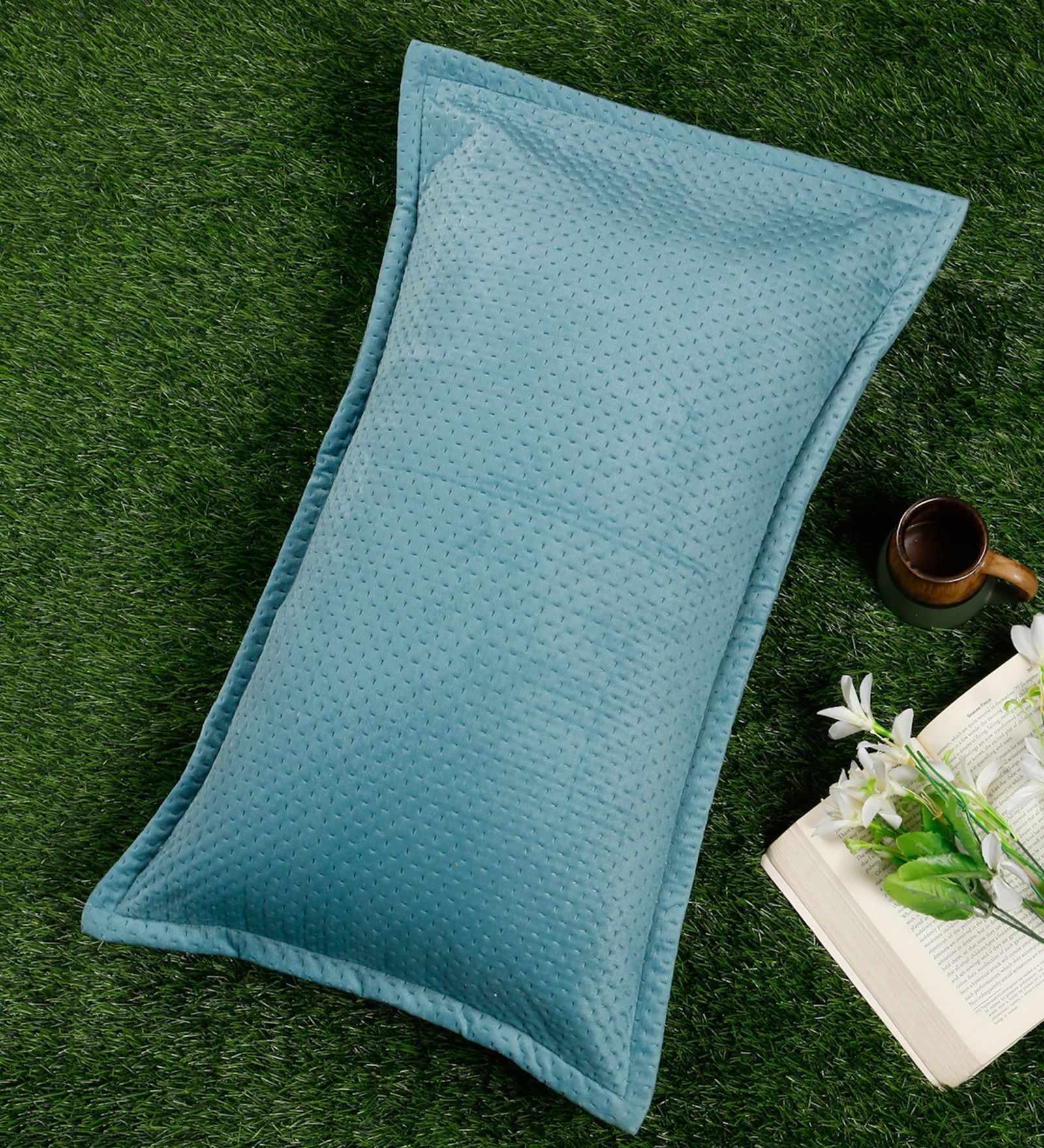 Sky Blue Solid Velvet 27x18 Inches Pillow Cover (1Pc)