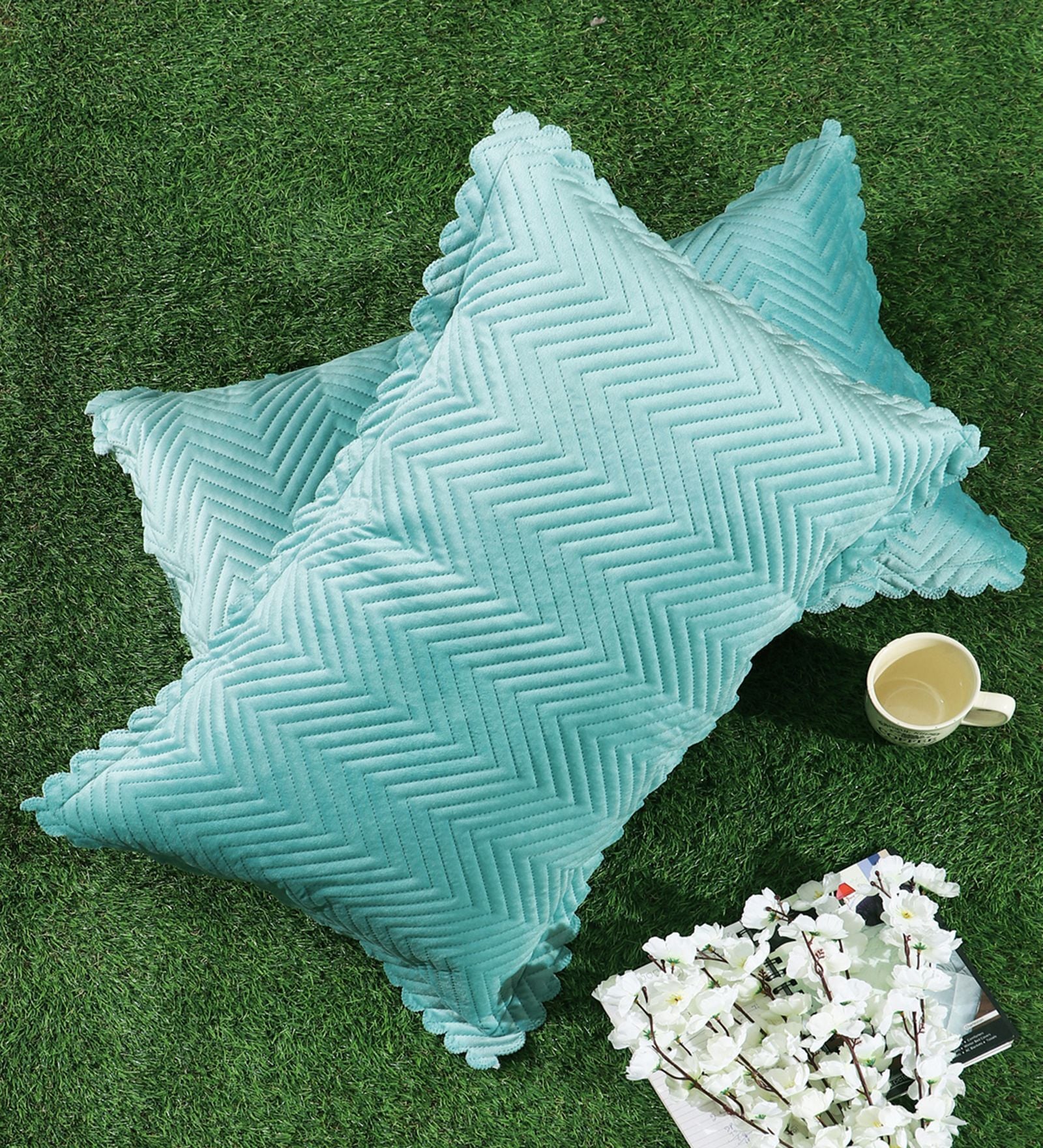 Sky Blue Solid Velvet 27x18 Inches Pillow Covers (Set of 2)