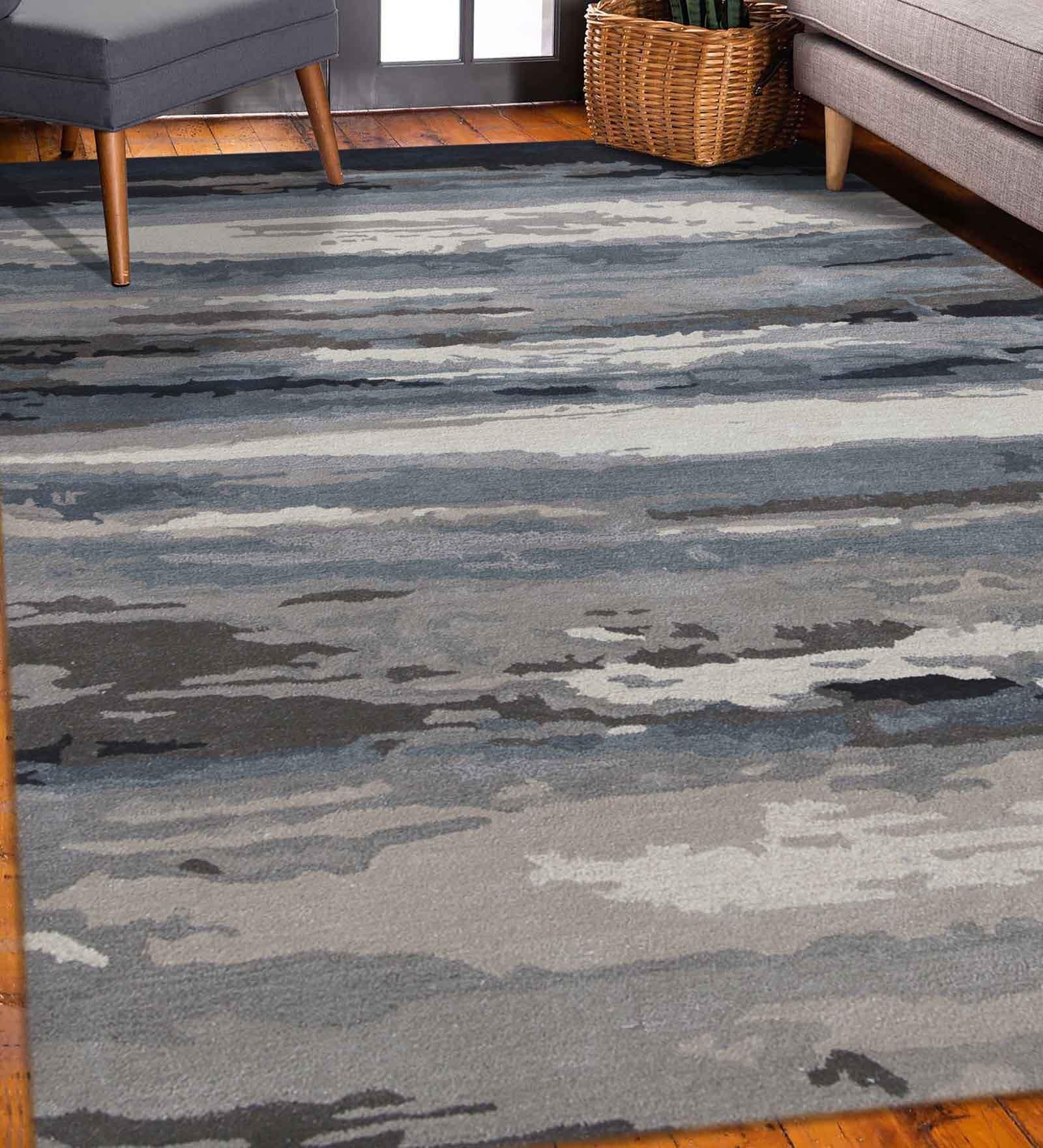 Grey Abstract Viscose 5 ft x 7 ft Hand Tufted Carpet