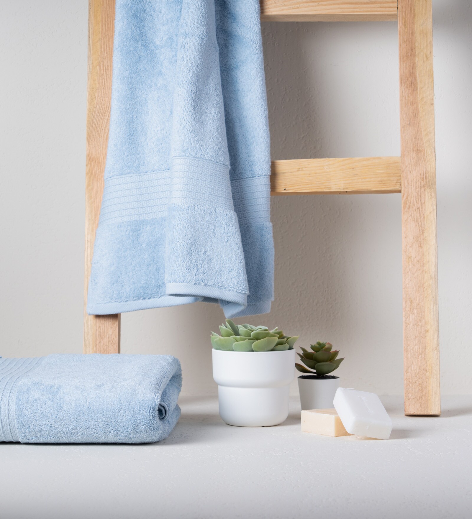 Skywave Blue 100% Organic Cotton Solid 650 GSM Bath Towel Pack of 1