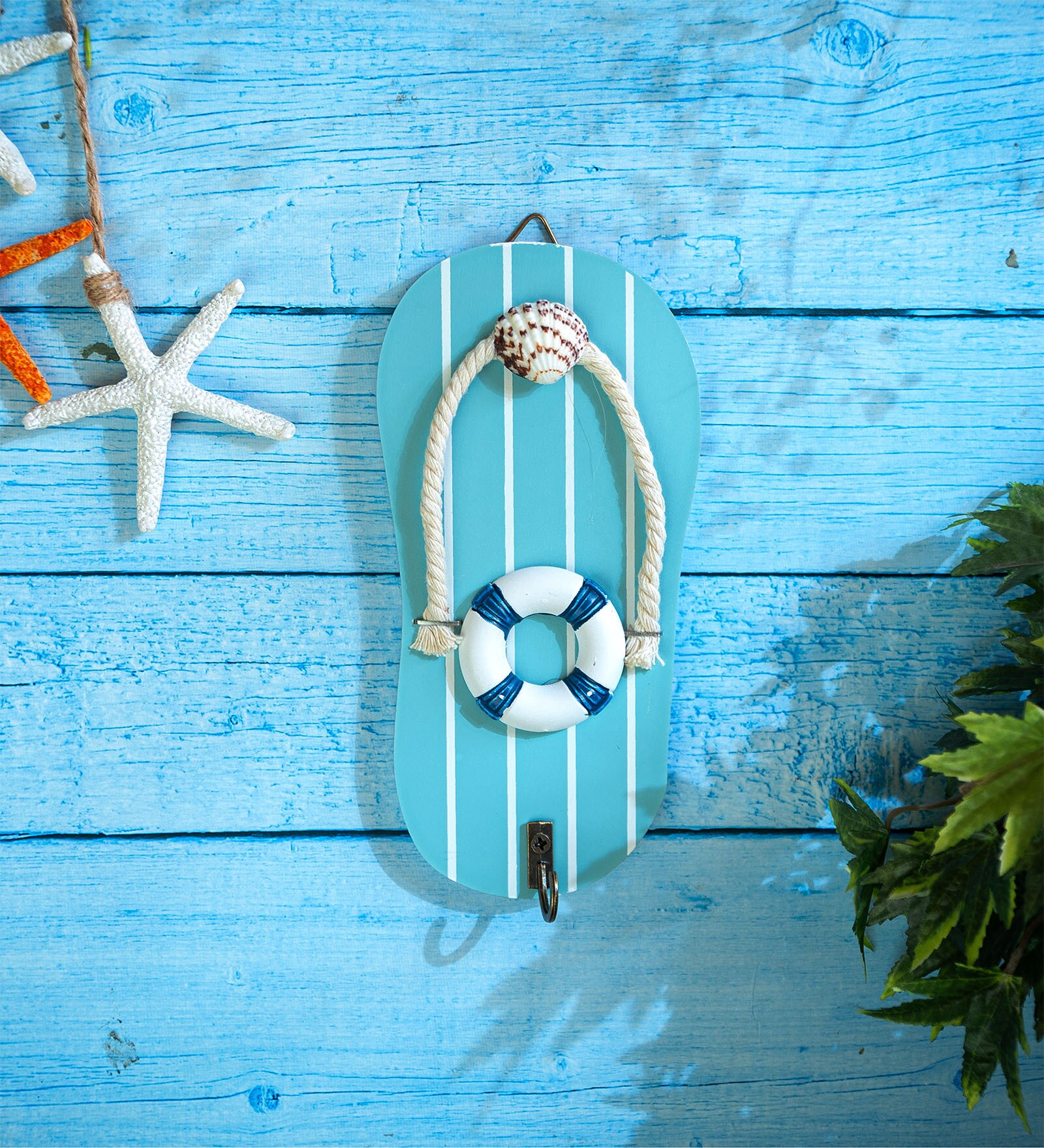 Slipper Shape Donut Tube Wall Hooks