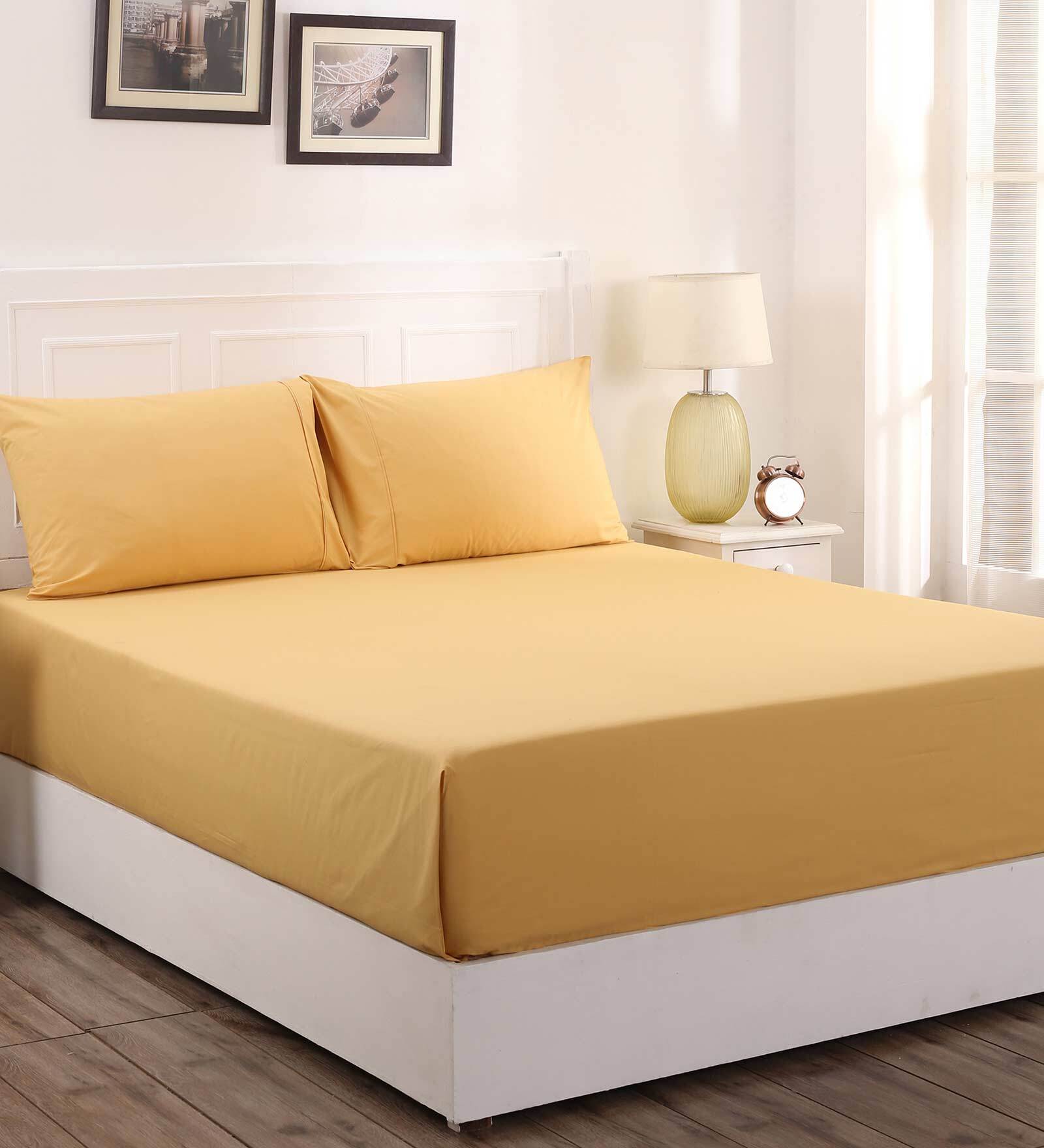 Gold Solid 200 TC 100% Cotton King Sized Bed Sheets with 2 Pillow Covers