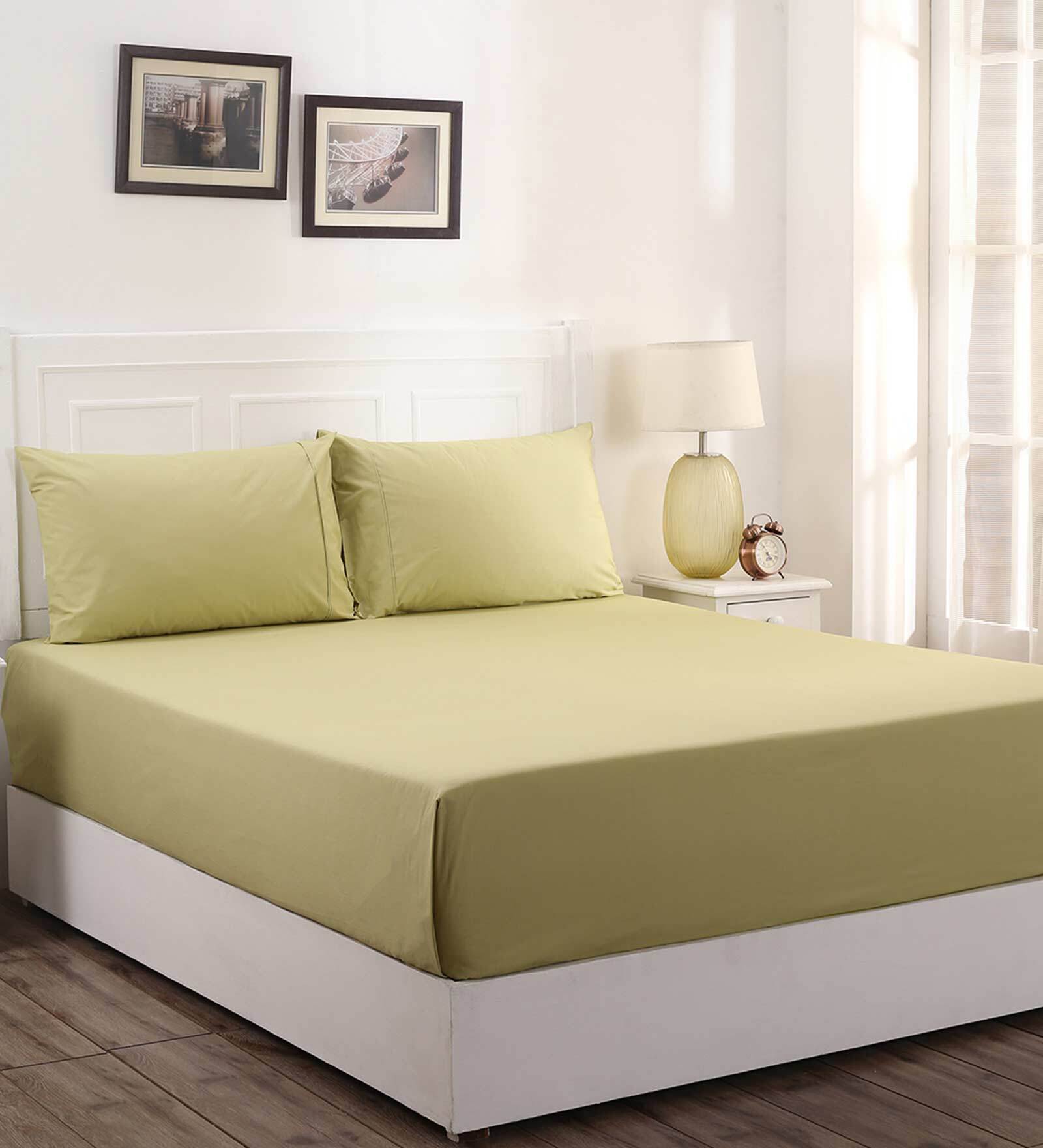 Green Solid 200 TC 100% Cotton Single Bed Sized Bed Sheets With 1 Pillow Cover
