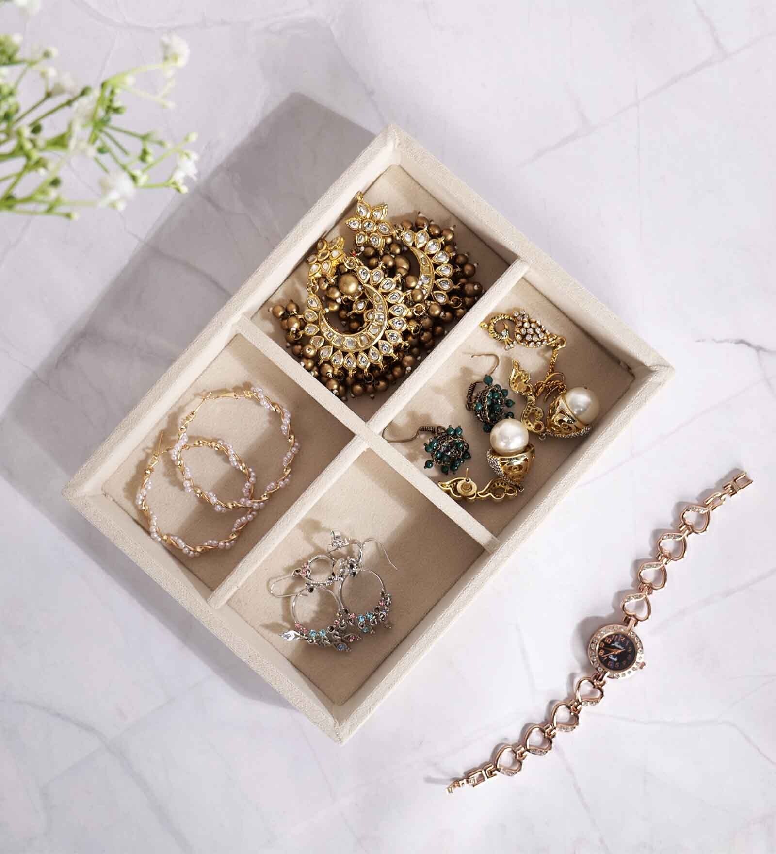 Cream Small 4 Grids Jewellery Tray