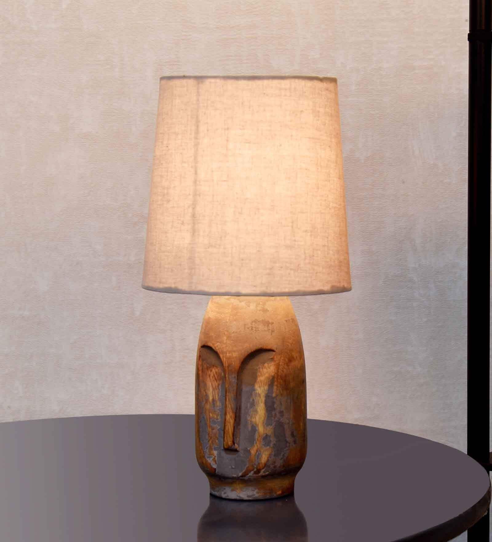 Retro Metal Table Lamp With Fabric Shade (Beige)