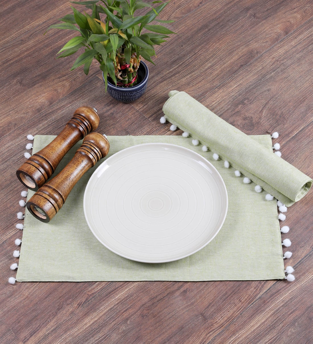Buy Kindred (19x13) Green Canvas (Set of 6) Placemat Online Placemats