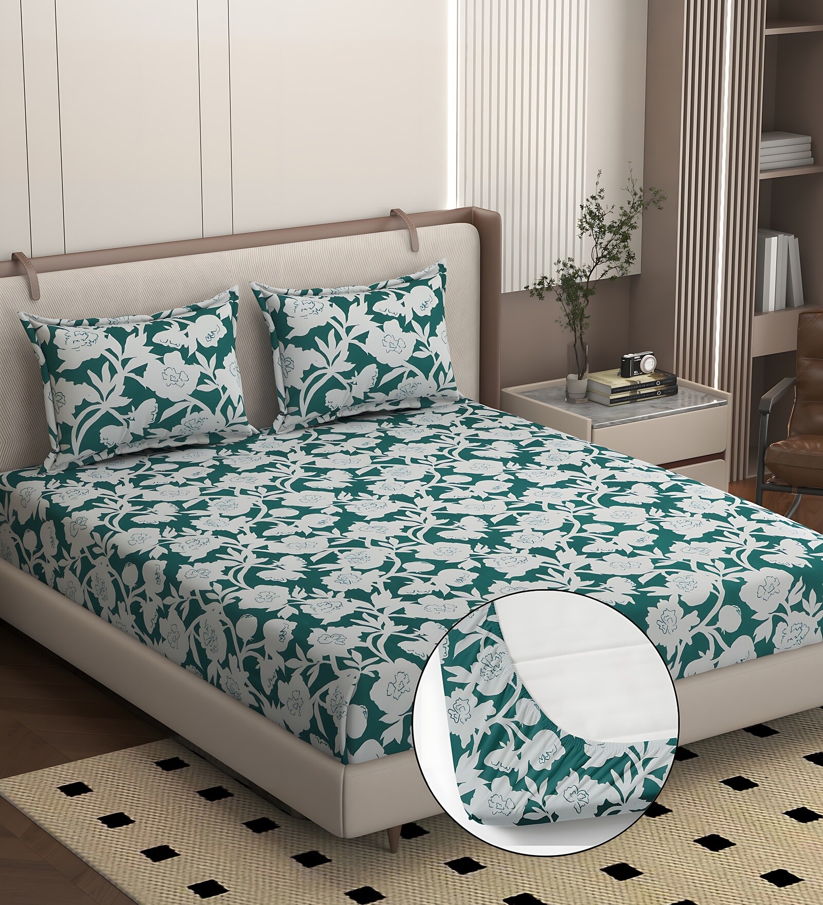 Green Soft Cotton Breathable and Wrinkel Free Double Fitted Bedsheet with 2 Pillow Covers