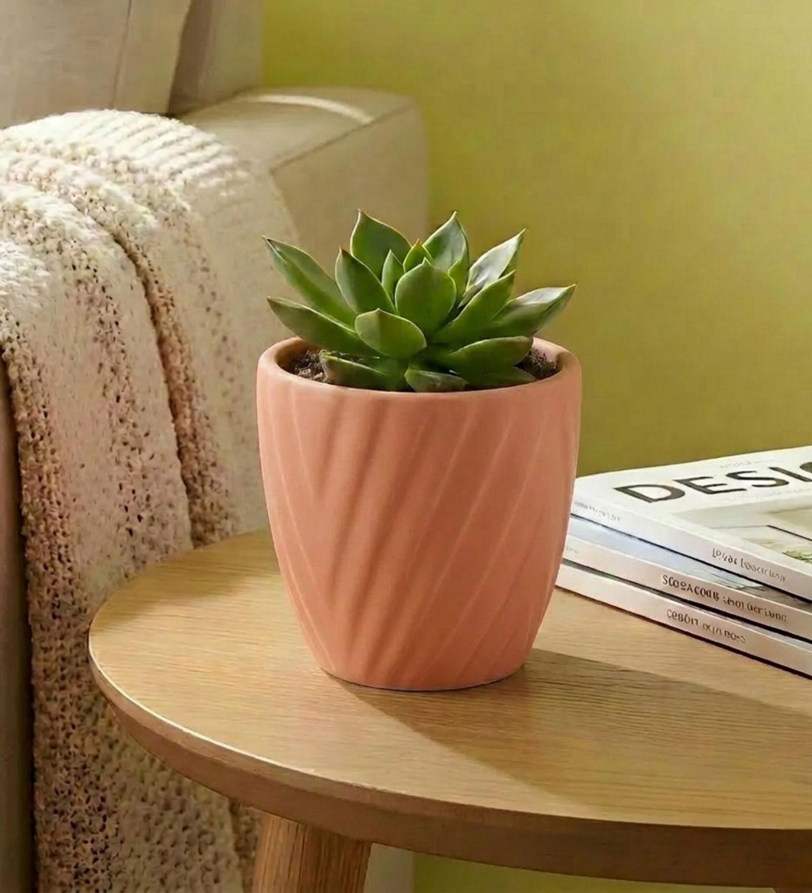 Peach Ceramic 4-Inch Flower Pot