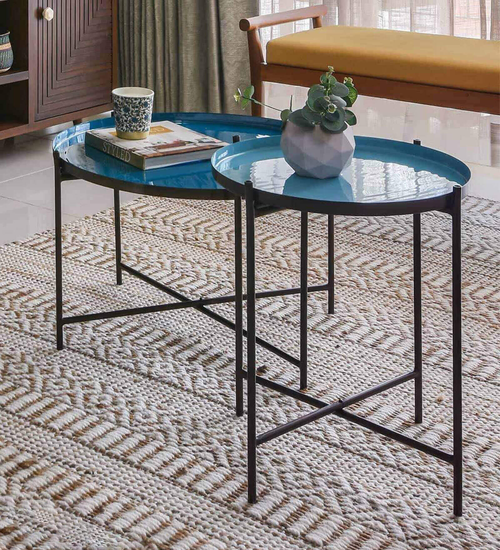 Solaire Nesting Coffee Table (Set Of 2) In Blue & Green Finish