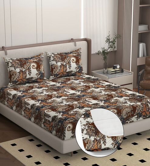 White Soft Cotton Breathable and Wrinkel Free Double Fitted Bedsheet with 2 Pillow Covers